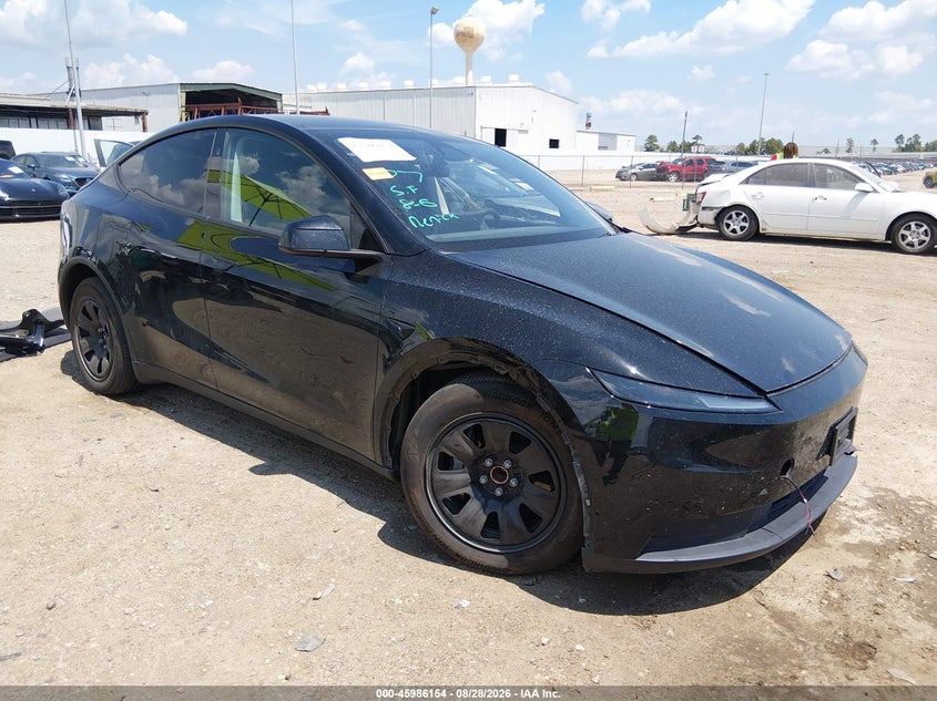 TESLA MODEL Y - zdjęcie 1
