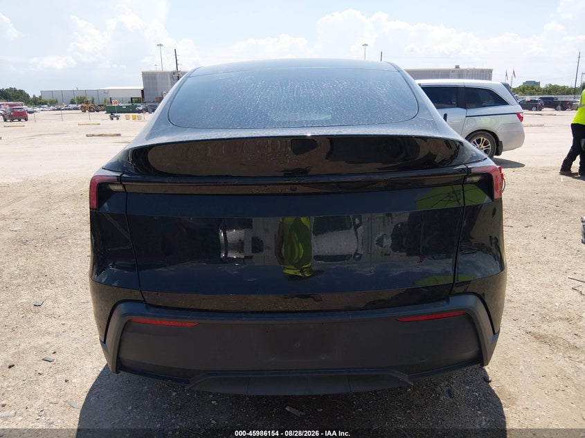 TESLA MODEL Y - zdjęcie 16