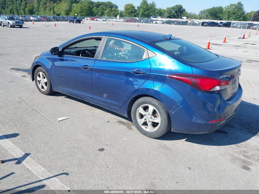 2015 HYUNDAI ELANTRA auction photo 3