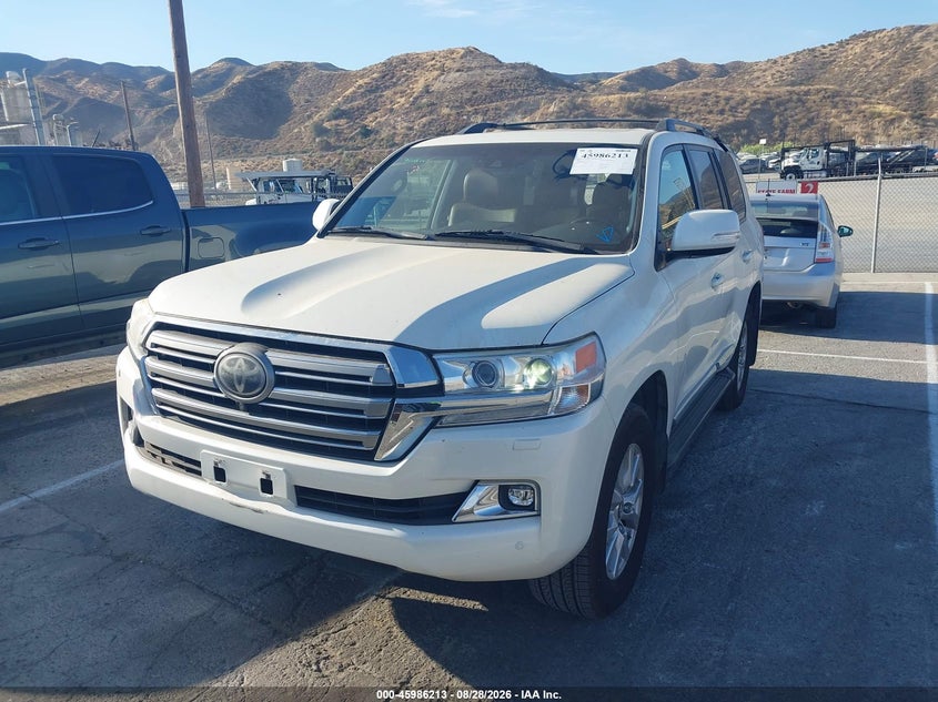 Vin: jtmcy7aj7g4046076, lot: 46485486, toyota land cruiser v8 20162
