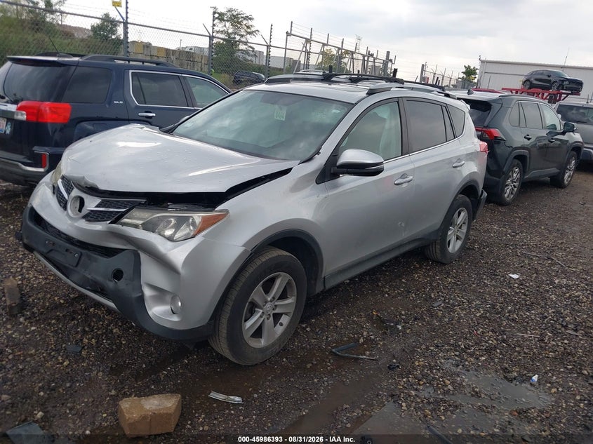 2014 Toyota RAV 4, Front End, IAAI, VIN 2T3RFREV4EW203832 — photo 2