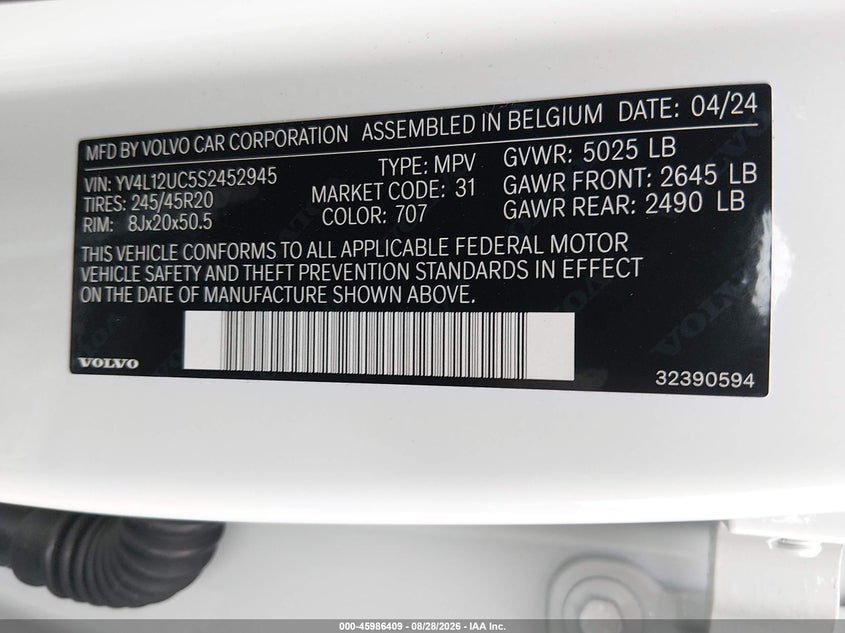 2025 VOLVO XC40 B5 PLUS DARK THEME · Фото 9