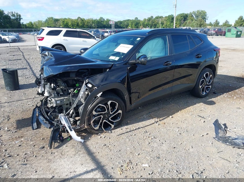 2025 Chevrolet Trax, Front End, IAAI, VIN KL77LJEP9SC089941 — photo 2