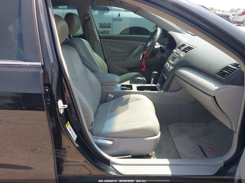 2008 TOYOTA CAMRY auction photo 5