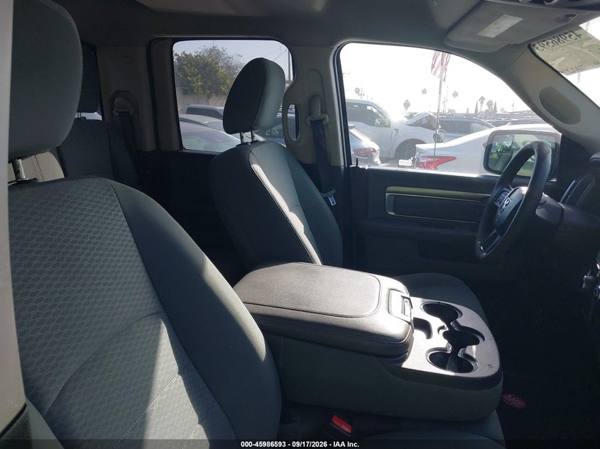 2017 RAM 1500 auction photo 5