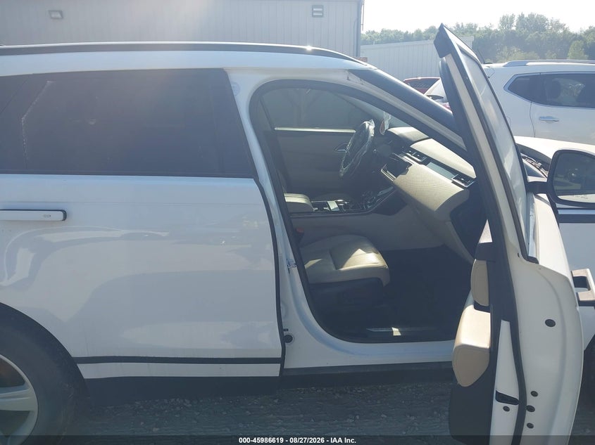2019 LAND ROVER RANGE ROVER VELAR auction photo 5