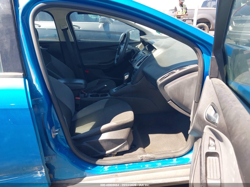 2014 FORD FOCUS auction photo 5