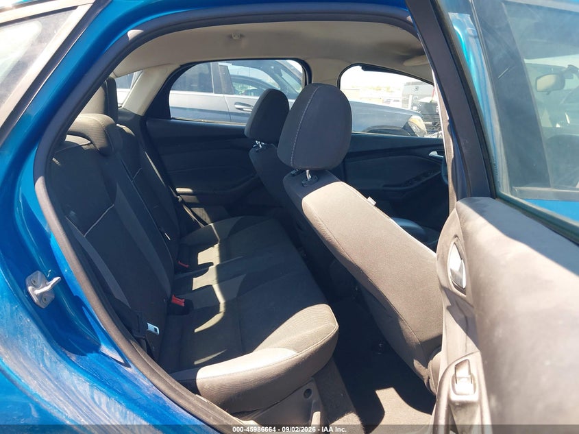 2014 FORD FOCUS auction photo 8