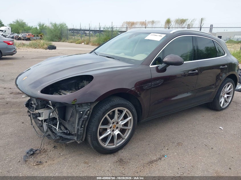 2017 PORSCHE MACAN auction photo 2