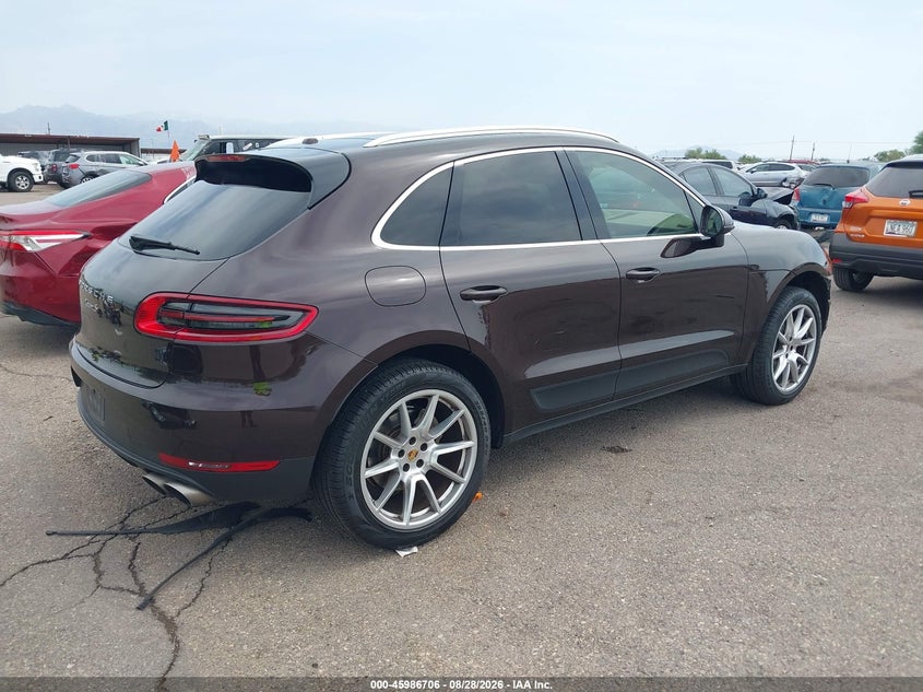 2017 PORSCHE MACAN auction photo 4