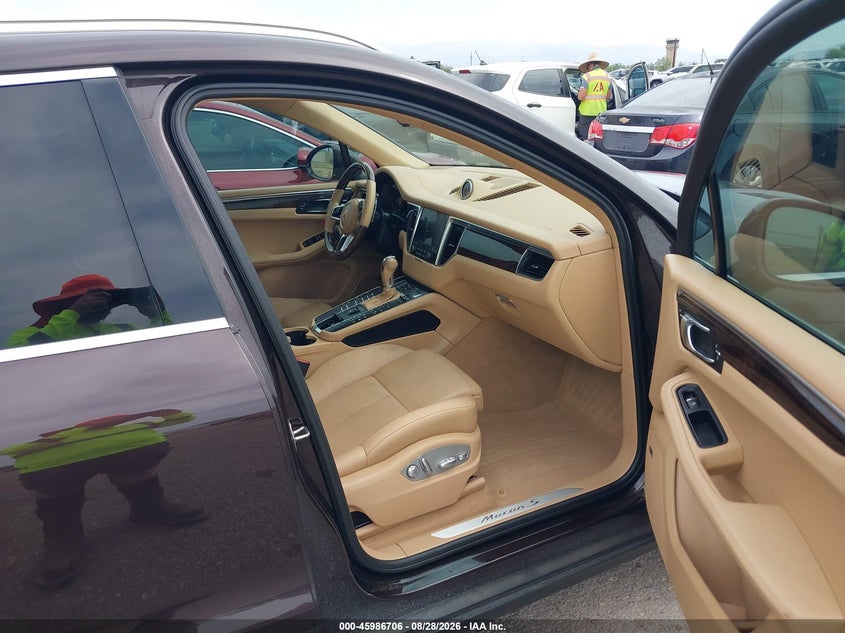 2017 PORSCHE MACAN auction photo 5