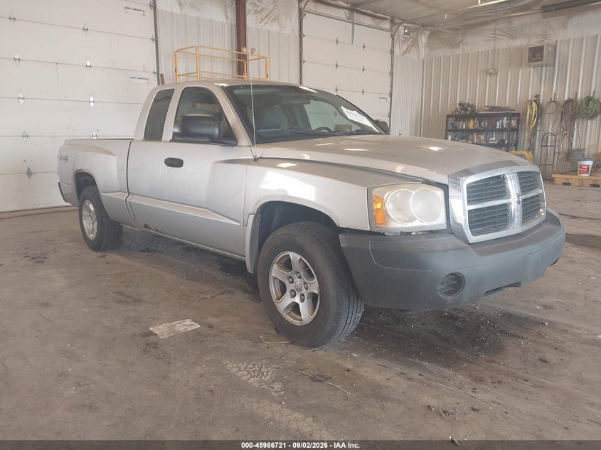 2007 DODGE DAKOTA auction photo 1