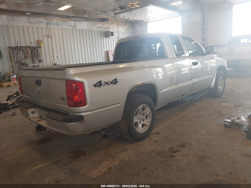 2007 DODGE DAKOTA auction photo 4
