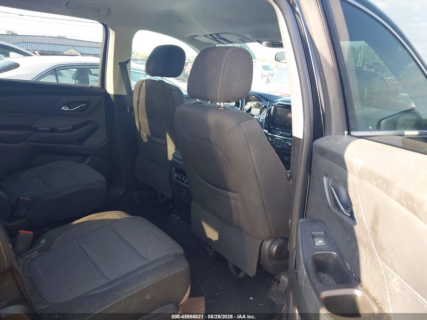 2018 CHEVROLET TRAVERSE auction photo 8
