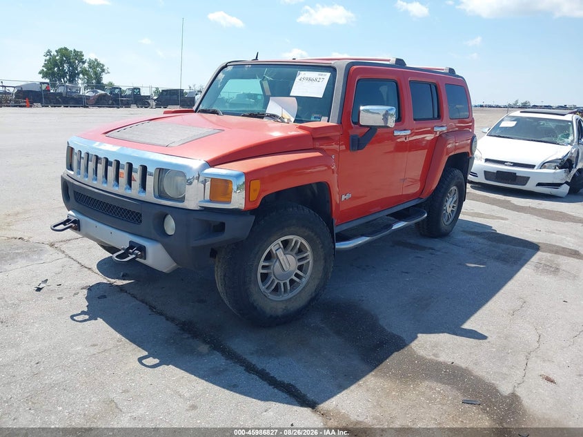 2008 HUMMER H3 SUV auction photo 2