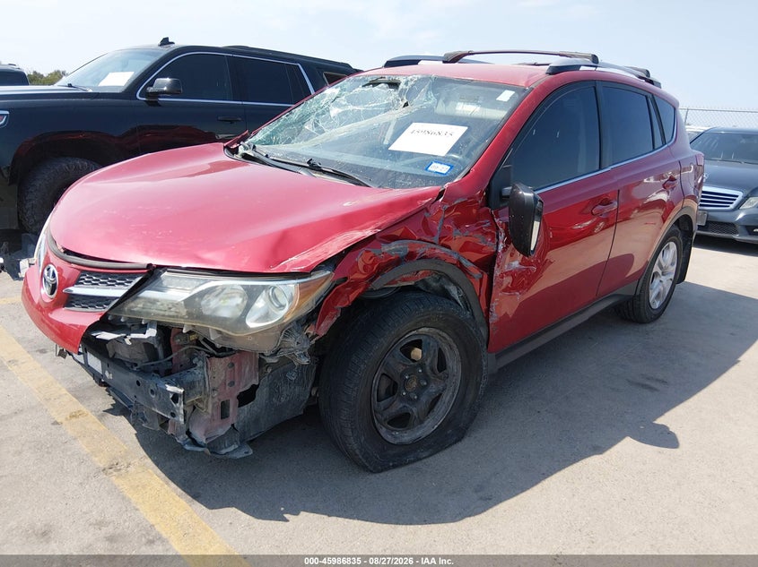 2014 Toyota RAV 4, Normal Wear & Tear, IAAI, VIN JTMZFREV9EJ017752 — photo 2