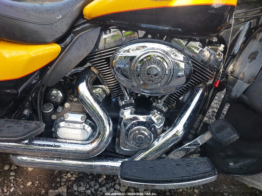HARLEY-DAVIDSON FLHTK 2013