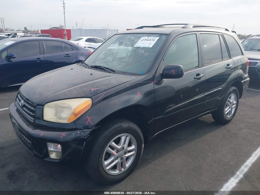 2002 Toyota RAV 4, Front & Rear, IAAI, VIN JTEGH20V520075564 — photo 2