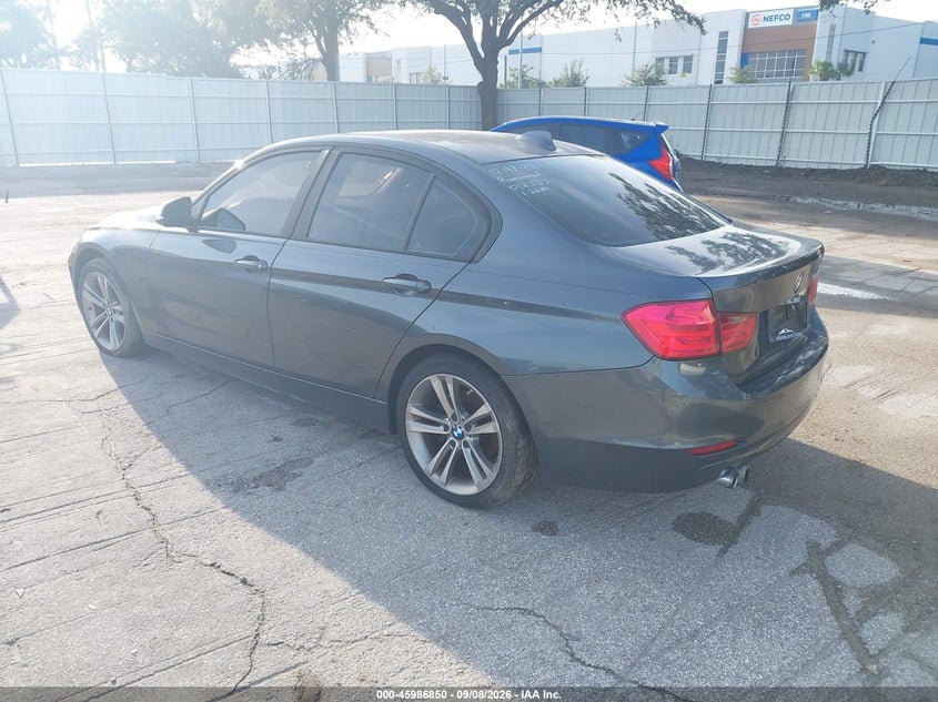 2012 BMW 328I auction photo 3