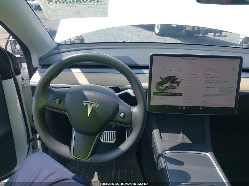 TESLA MODEL Y - zdjęcie 18