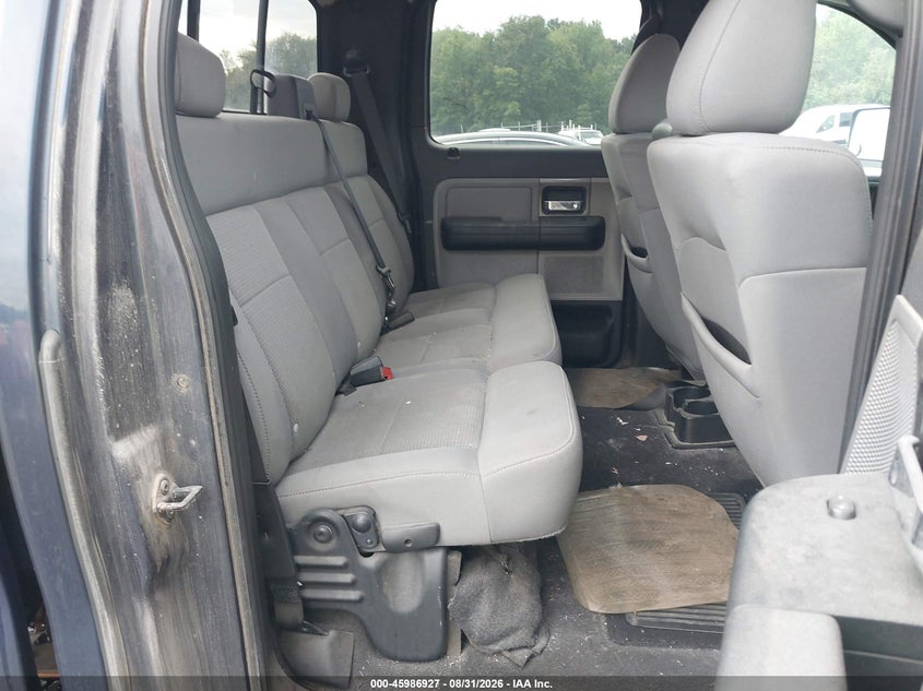 2004 FORD F-150 auction photo 8