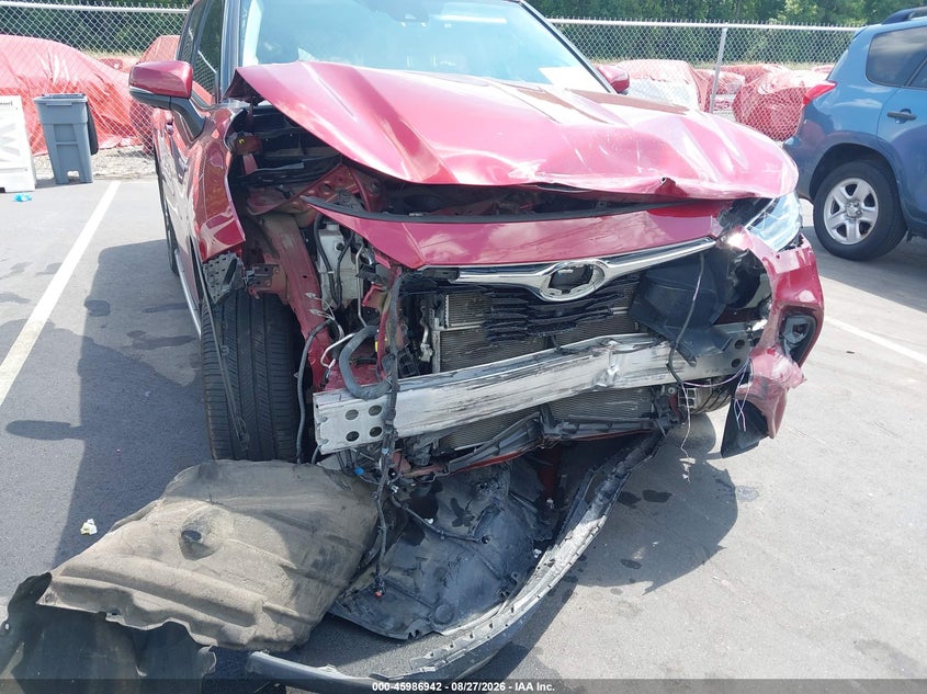 2021 TOYOTA HIGHLANDER auction photo 6