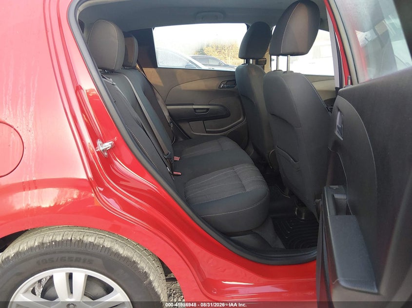 2012 CHEVROLET SONIC auction photo 8