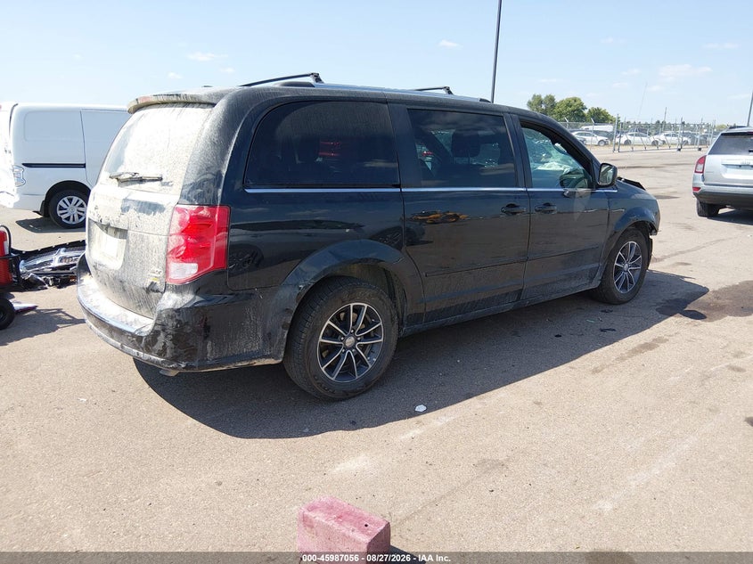 Vin: 2c4rdgcg0hr671697, lot: 46486329, dodge grand caravan sxt 20174