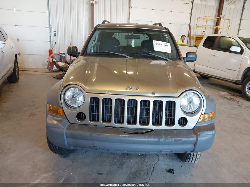 2005 JEEP LIBERTY auction photo 6