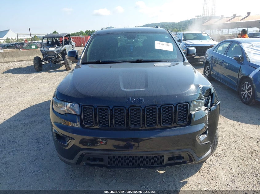 JEEP GRAND CHEROKEE - zdjęcie 12