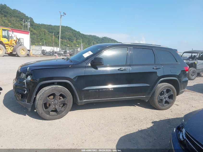 JEEP GRAND CHEROKEE - zdjęcie 14