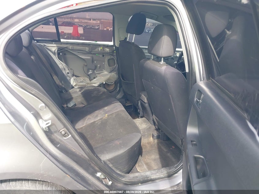 2017 MITSUBISHI LANCER auction photo 8