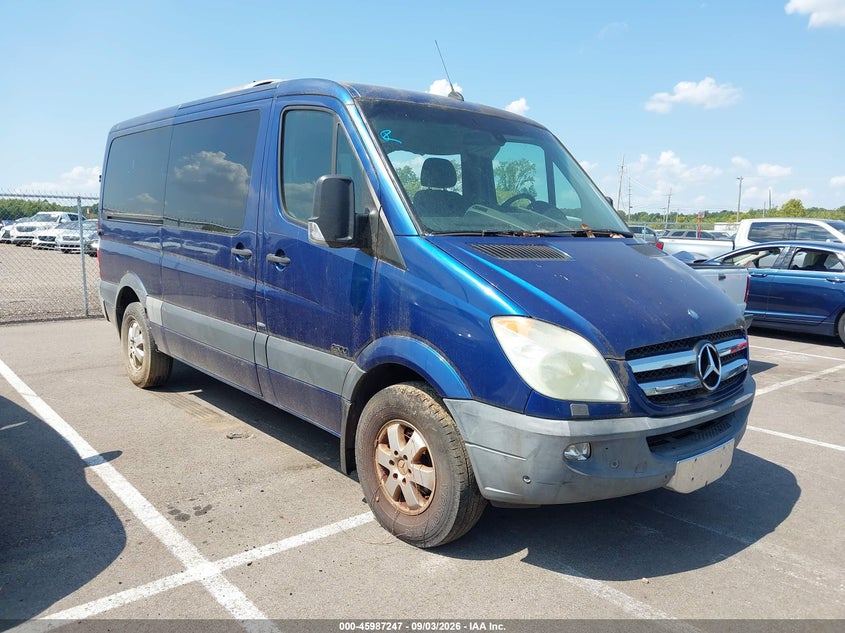 2011 MERCEDES-BENZ SPRINTER 2500 auction photo 1