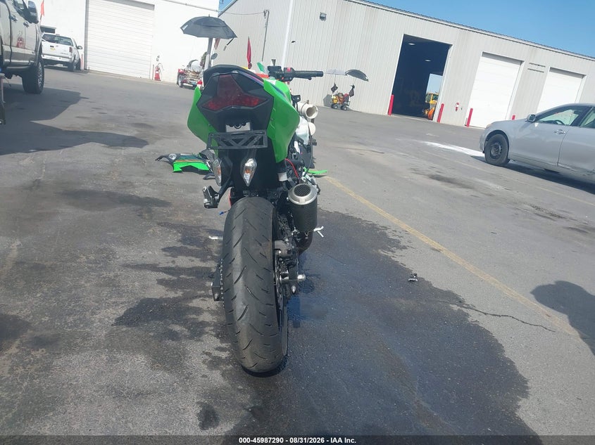 KAWASAKI EX400 2023