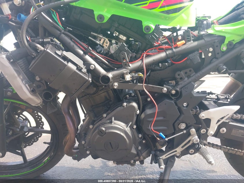 KAWASAKI EX400 2023