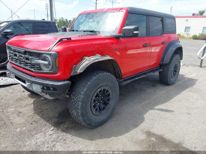 2022 Ford Bronco, Left Side, IAAI, VIN 1FMEE5JR8NLA50194 — photo 2