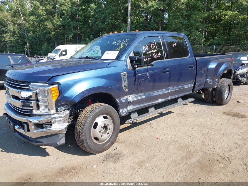 2017 FORD F-350 auction photo 2