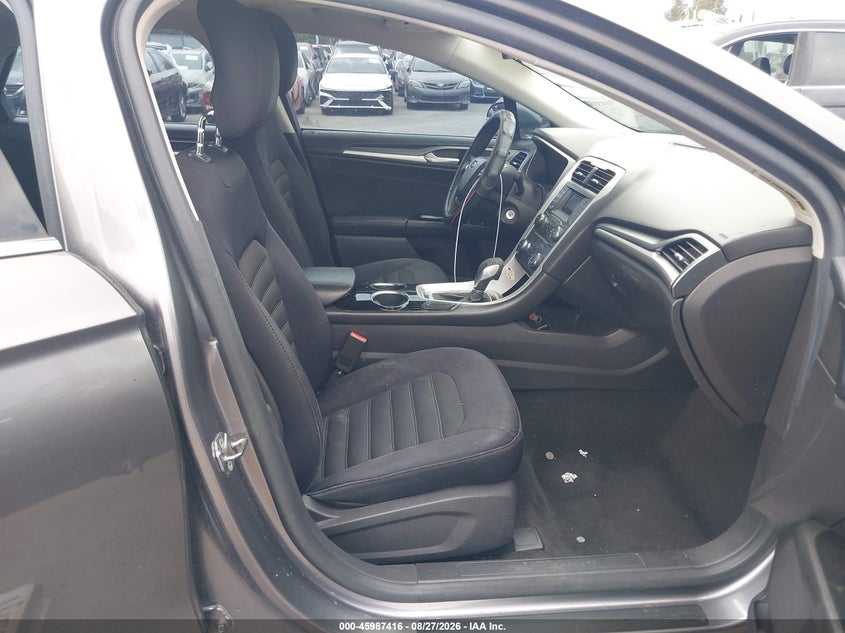 2013 FORD FUSION auction photo 5
