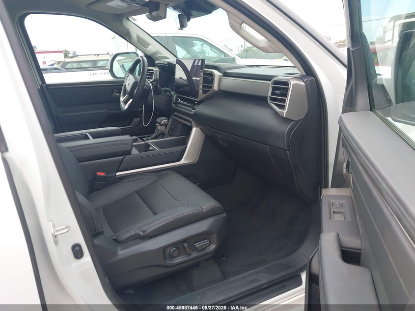 TOYOTA TUNDRA - zdjęcie 5