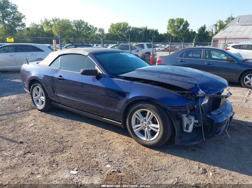 2012 FORD MUSTANG V6 · Фото 14