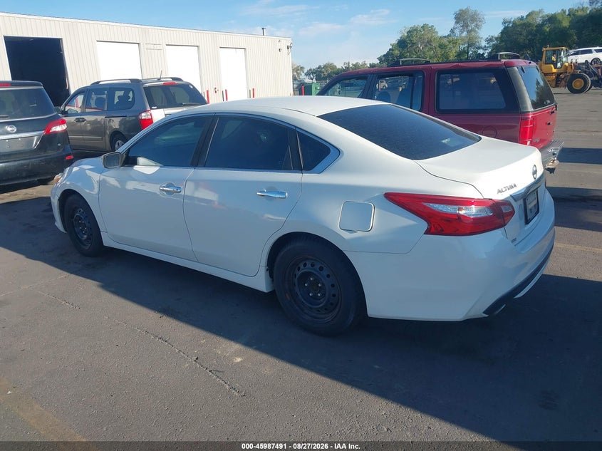 2016 NISSAN ALTIMA auction photo 3