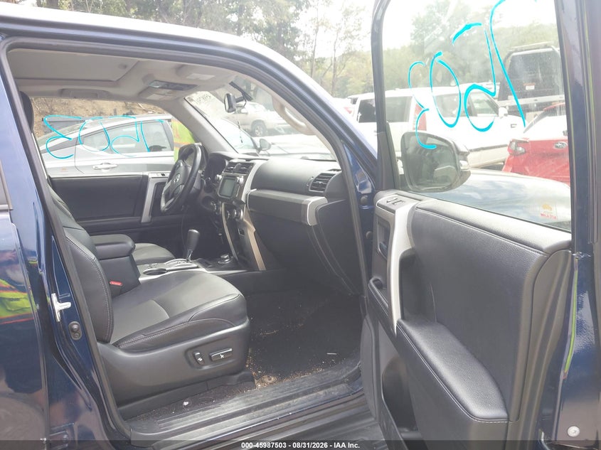 2019 TOYOTA 4RUNNER auction photo 5