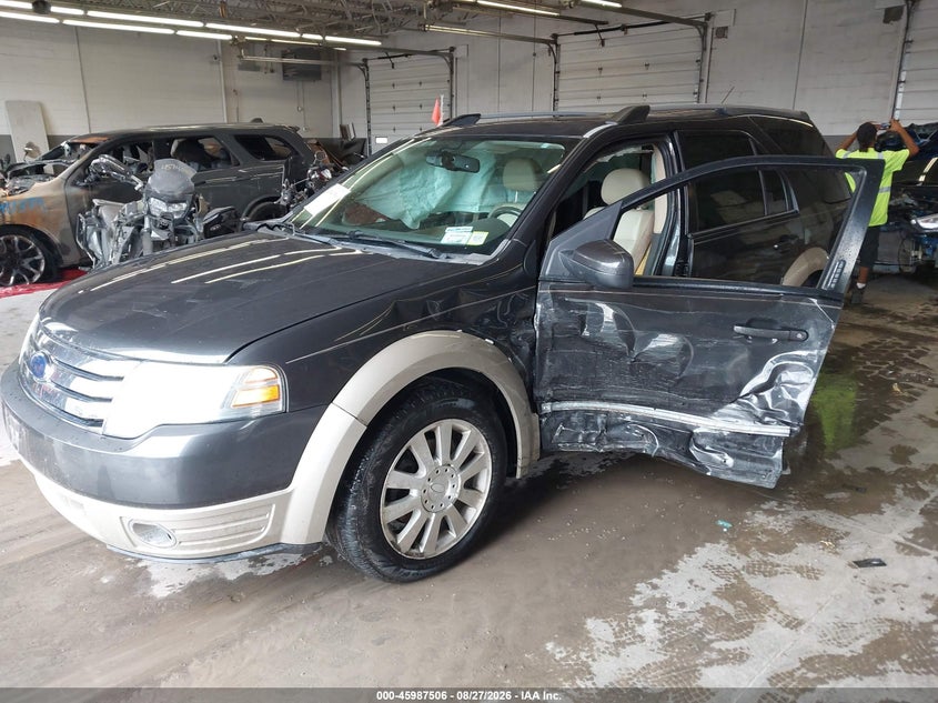 2008 Ford Taurus X, Front End, IAAI, VIN 1FMDK07W48GA11636 — photo 2