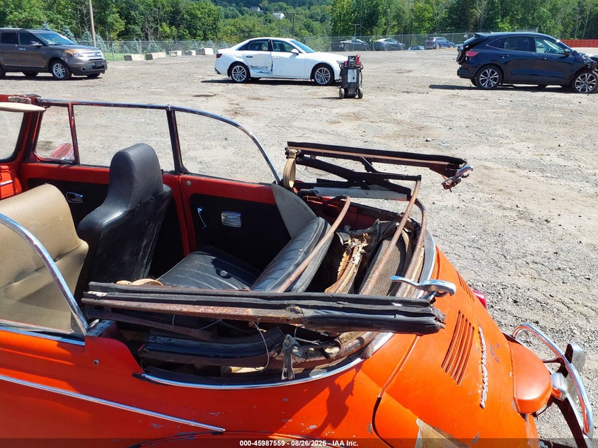 1967 VOLKSWAGEN BEETLE CONVERTIBLE auction photo 6