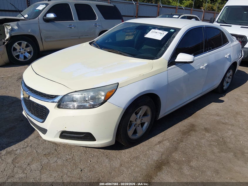 2016 Chevrolet Malibu, Left Side, IAAI, VIN 1G11C5SA4GF159263 — photo 2
