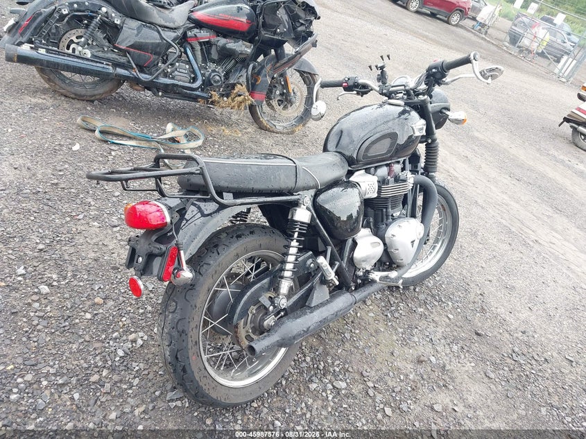 2017 TRIUMPH MOTORCYCLE BONNEVILLE auction photo 4