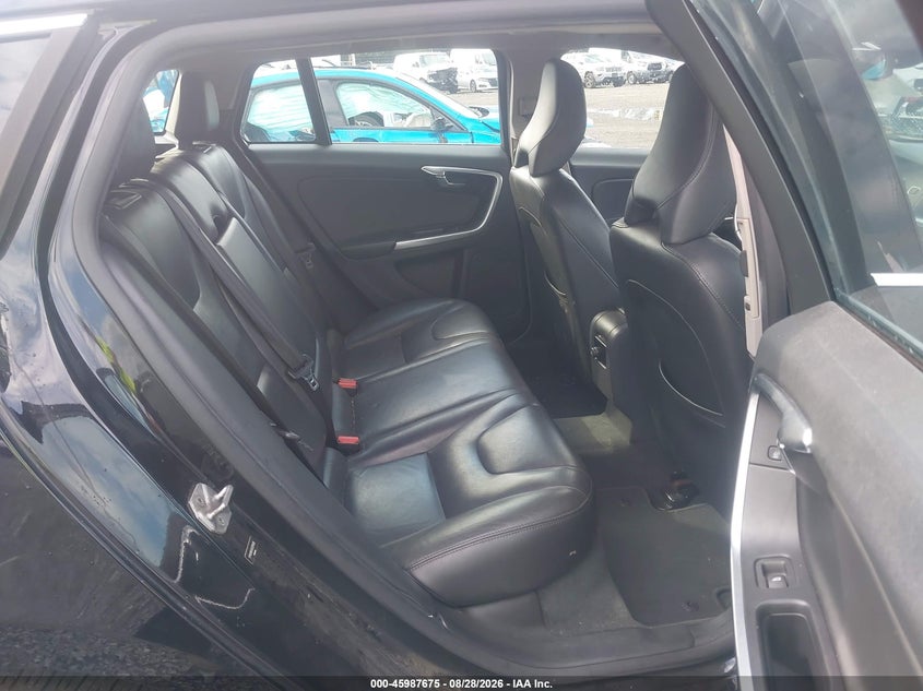 VOLVO V60 2016 VIN YV140MEK8G1291008