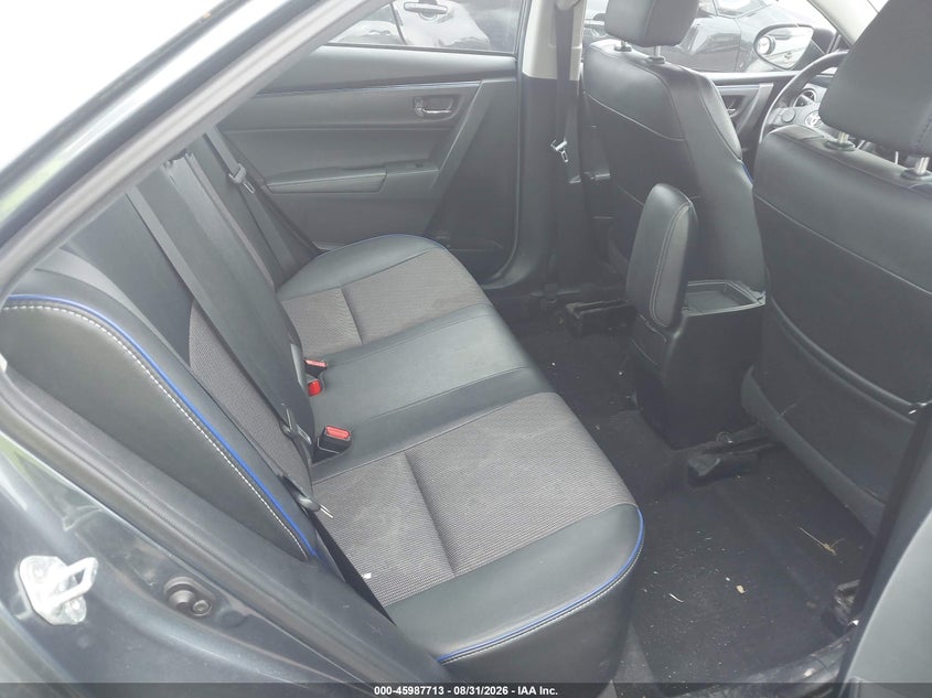 2017 TOYOTA COROLLA auction photo 8