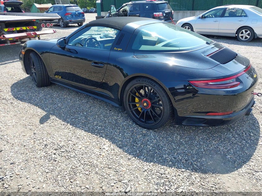 2019 PORSCHE 911 auction photo 3