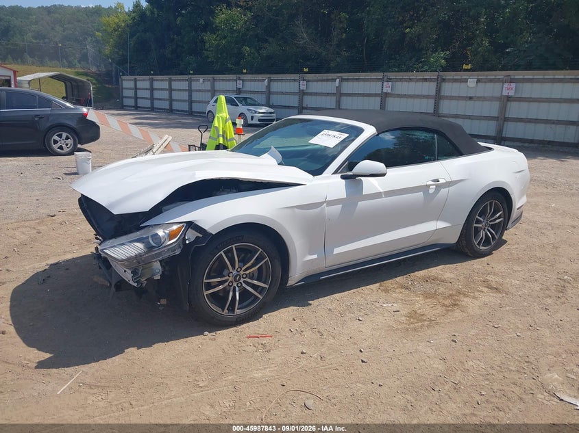 2016 FORD MUSTANG auction photo 2